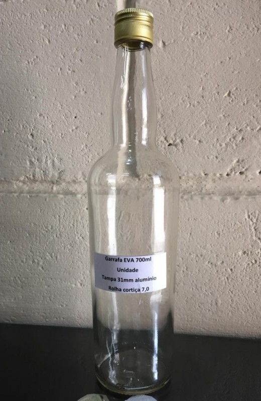 Detalhes do produto Garrafa Cachaça Eva 700ml